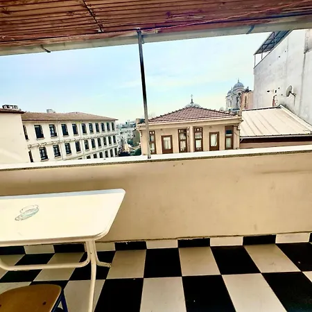 Grand Blueroyal