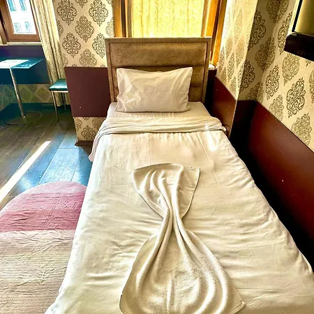 Grand Blueroyal * اسطنبول
